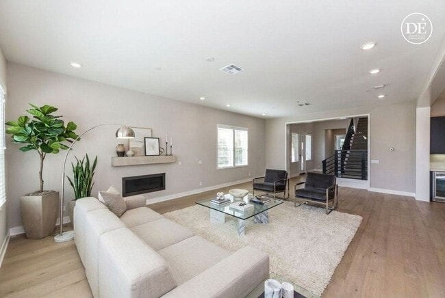 Photo - 4bd/4.5ba Single Family House w/ VIEW Gated Community Altair Irvine for rent
