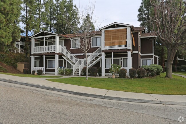 Vantage Point Apartments - Vantage Point Apartments