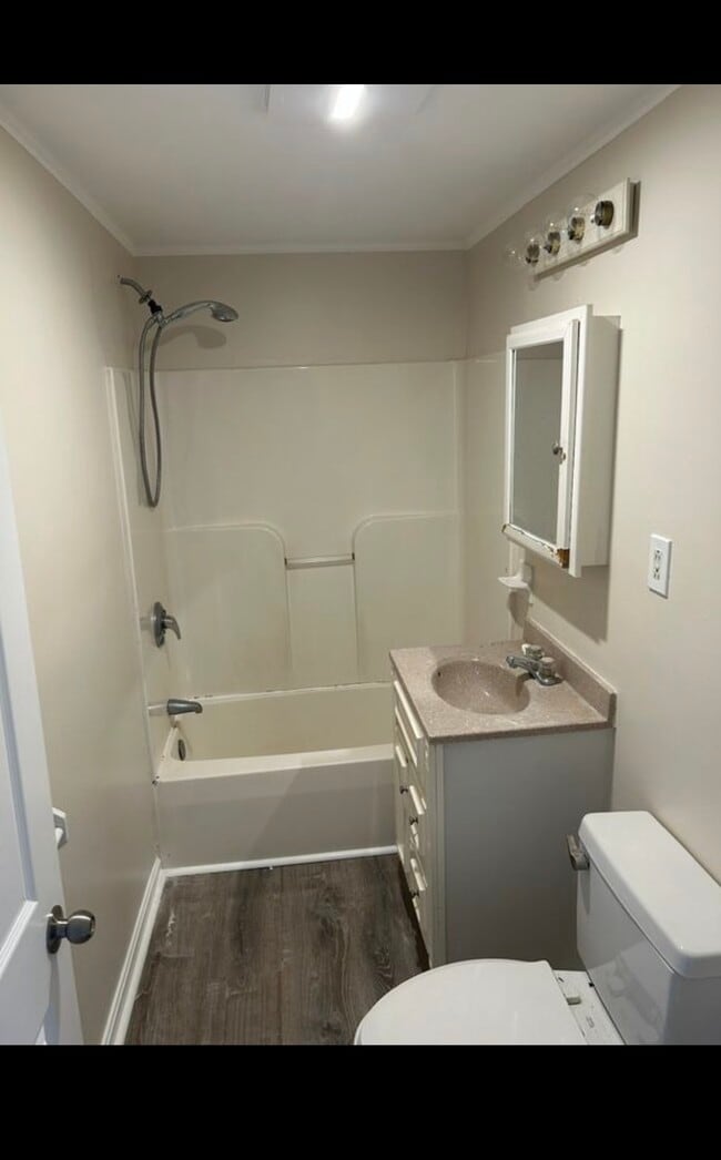 Photo - 37 Maple St Unidad 3