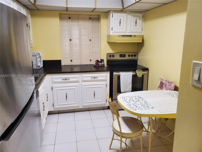Photo - 501 Three Islands Boulevard Unit 203