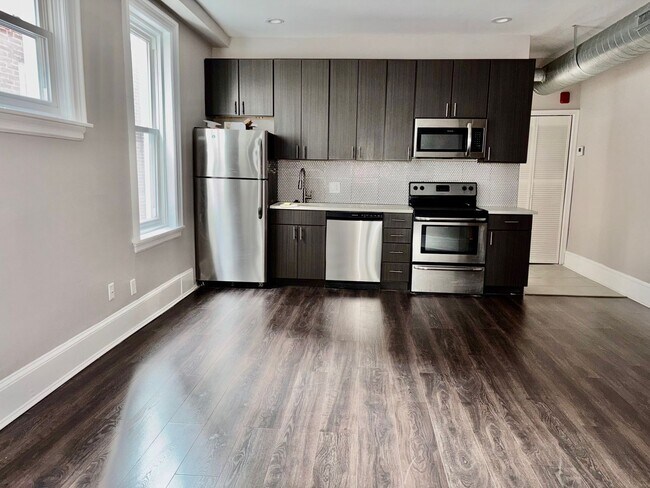 Photo - 4948 Walnut St Unit #2