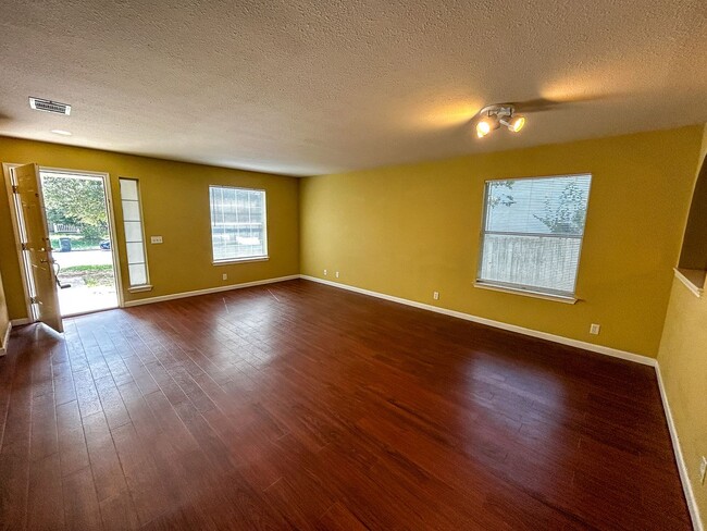 Photo - Rare 5 Bedroom in Crystal Knoll Georgetown