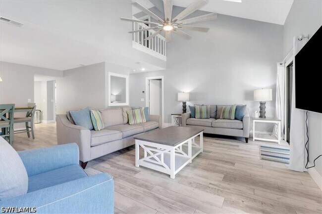 Photo - 823 Meadowland Dr