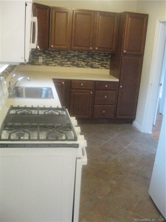 Photo - 44 Colony St