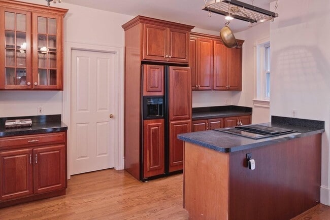 Photo - 145 Charles St Unit 3