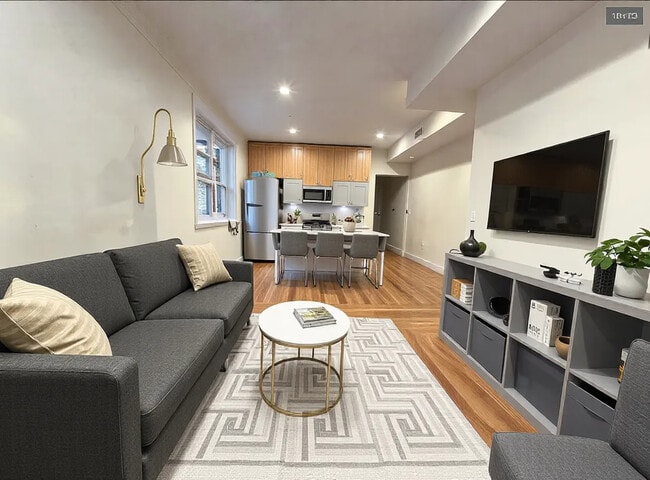 Photo - 73 Thatcher St Unit 201