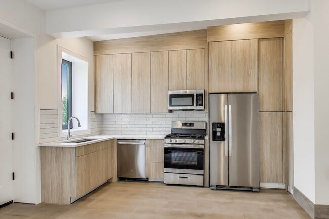 Photo - 2023 N Drake Ave Unit 2S