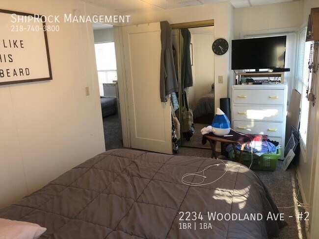 Photo - 2234 Woodland Ave Unit #2