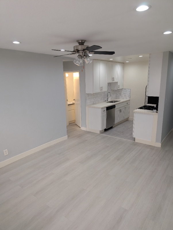 Photo - 7014 Lanewood Ave Unidad 9