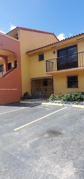 Photo - 5100 W 12th Ln