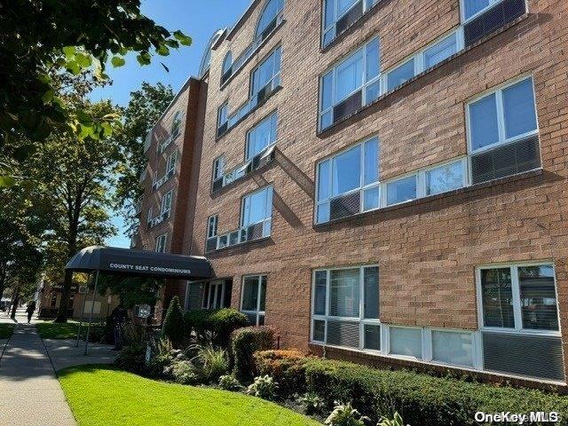 Photo - 205 Mineola Blvd Condo Unit 3I