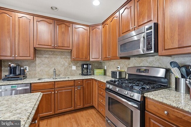 Photo - 20060 Northville Hills Terrace