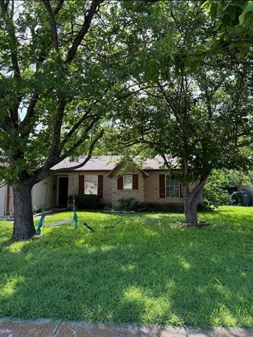 Photo - 1606 Dove Dr House