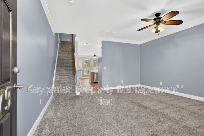 3779 Shadow Ridge Dr