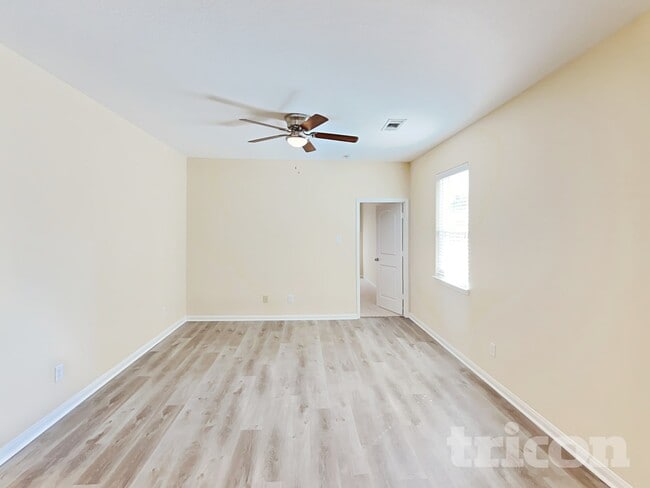 Photo - 2055 Sweet Lilac Dr