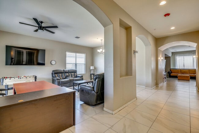 Photo - 22264 E Pecan Ln Unidad SI ID1596257P