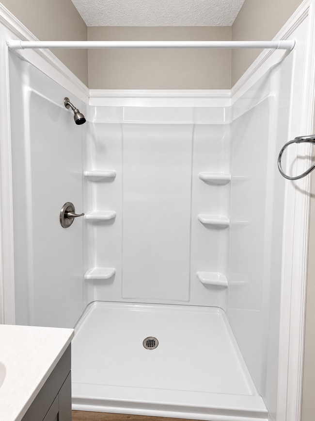 109 Ravenwood Cir