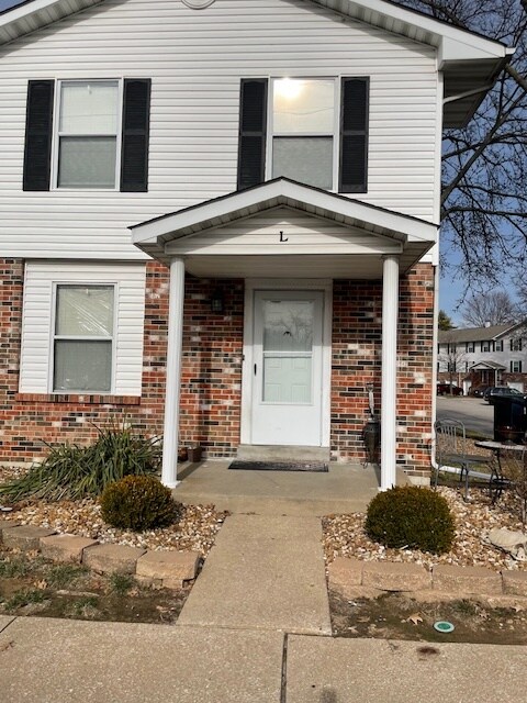 Photo - 2200 Willott Rd