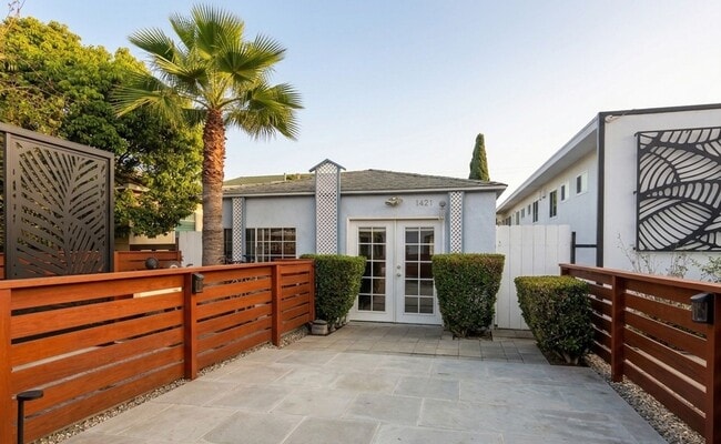 Photo - 1421 Grand Ave Unidad 1421 Grand Avenue