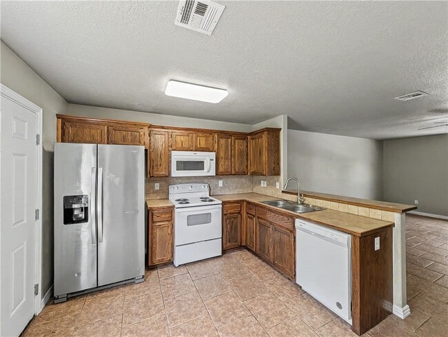 Photo - 703 W Garland St