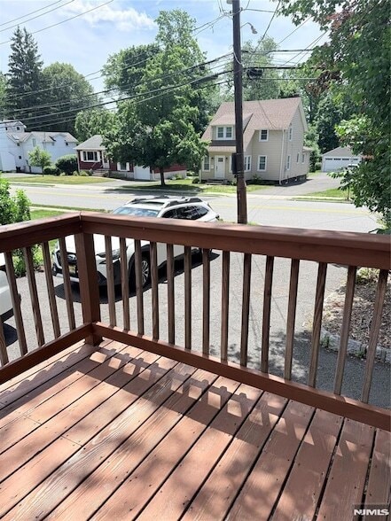 Photo - 180 W Orchard St