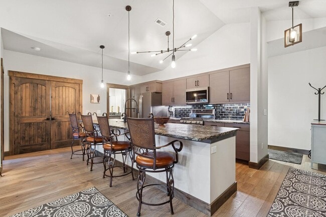 Photo - Delightful Monterra 2 Bed 2 Bath Condo with Views of Glacier Park