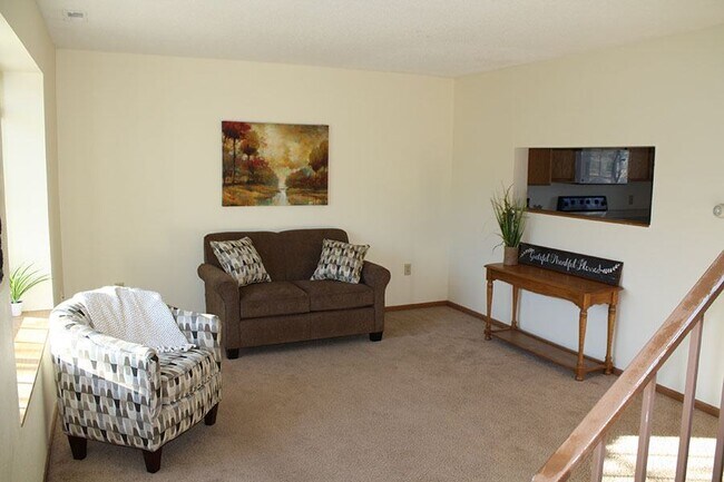 Meadow Lake of Clear Lake Apartments