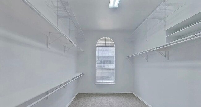 Photo - Charming 4-Bedroom Home with Modern Comforts & Spacious Living