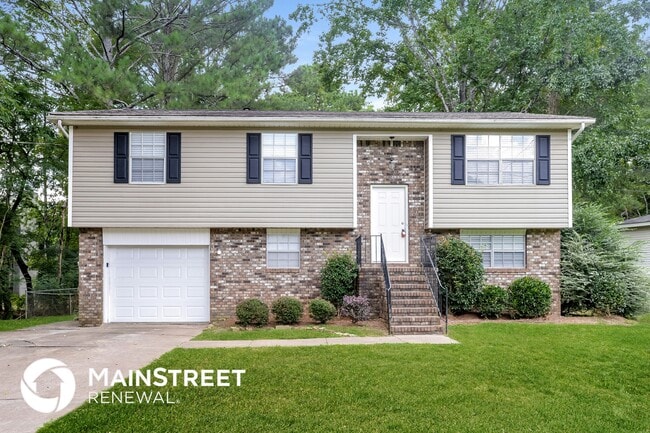 Building Photo - 2576 Wright St