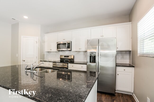 Photo - 5615 Cobblestone Glen Dr