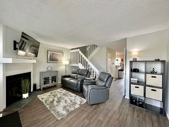 Photo - FURNISHED Two Bedroom Two Bath Condo on th...