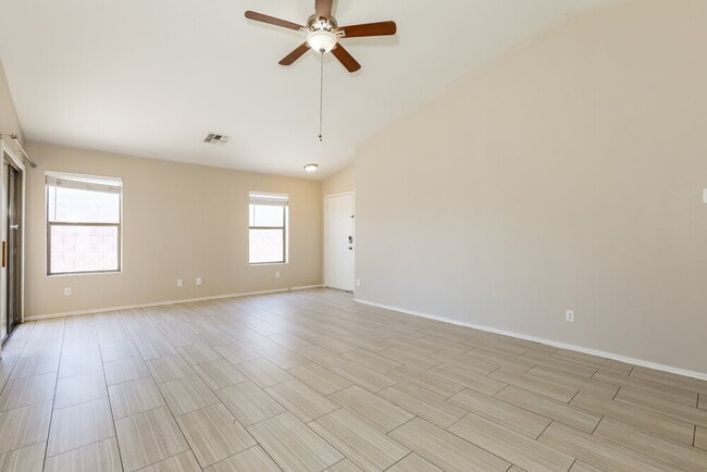 Photo - 2460 W Tanner Ranch Rd