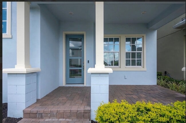Photo - 10322 Marconi Ave