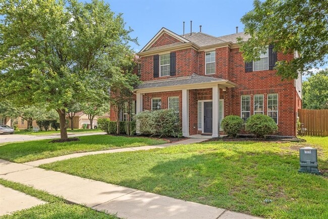 Photo - 676 Rusk Rd