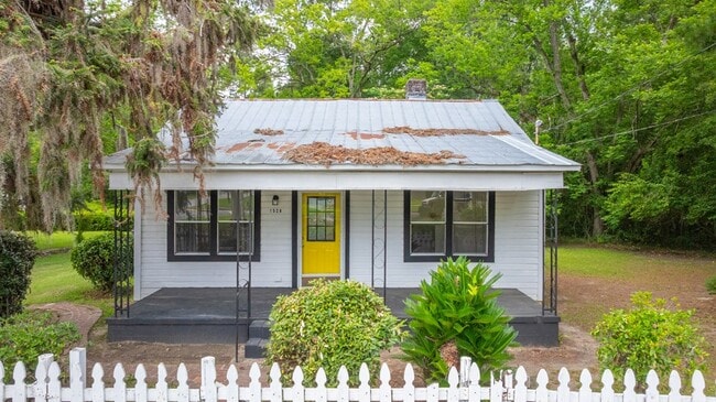 Photo - 1528 Fletcher St
