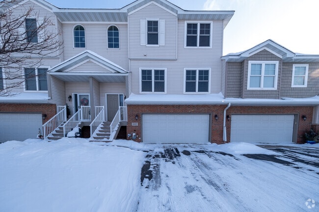 Building Photo - 20157 Holister Ln Rental