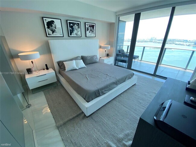 Photo - 4 br, 4.5 bath Condo - 650 NE 32nd St Unit... Unidad 4601