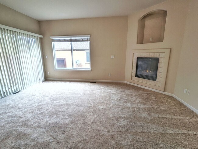 Photo - Large Townhome