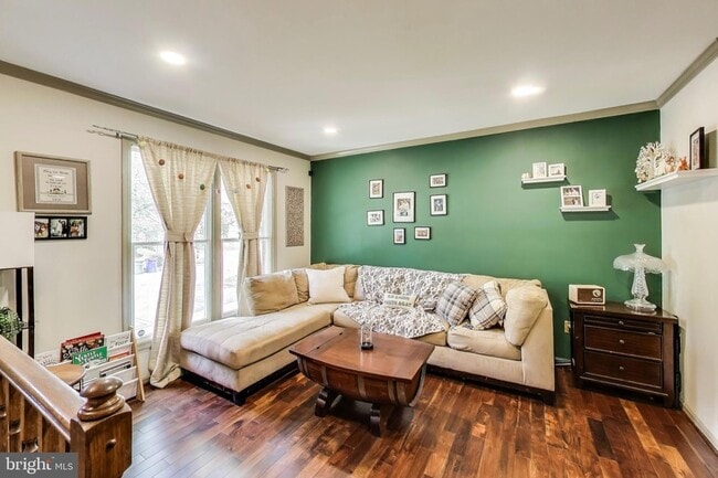 13630 Cedar Creek Ln