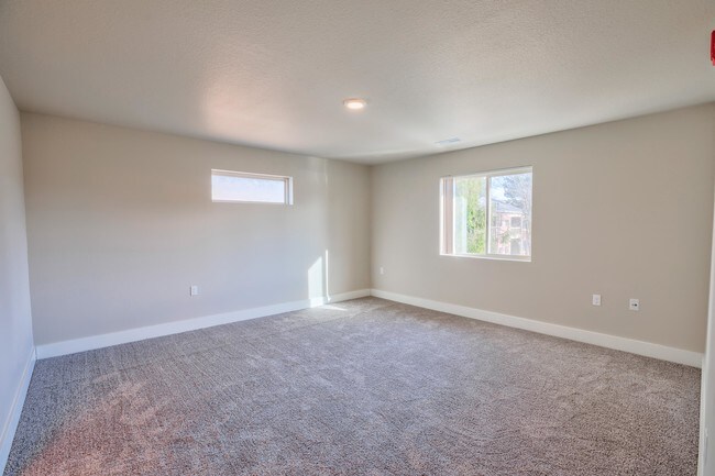 Photo - Verndale Apartments