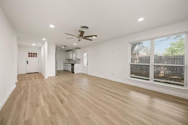 Photo - 840 Edgehill Dr