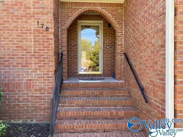 Photo - 176 Water Oak Dr