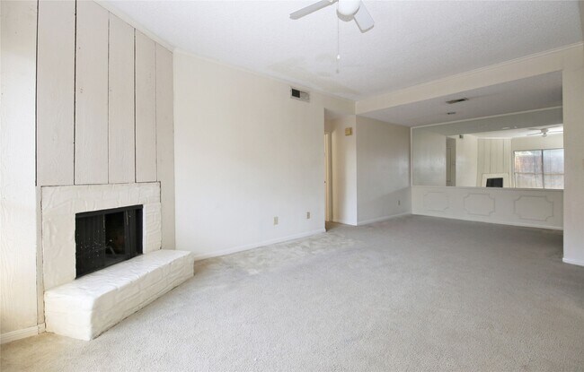 Photo - 5711 Sugar Hill Dr Unit 95