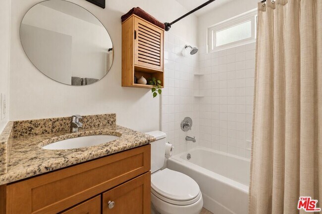 1914 Pacific Ave Unit 2