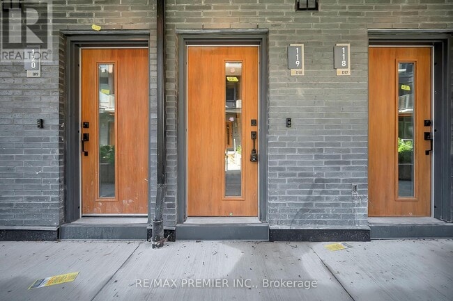 Photo - 69 Curley Dr