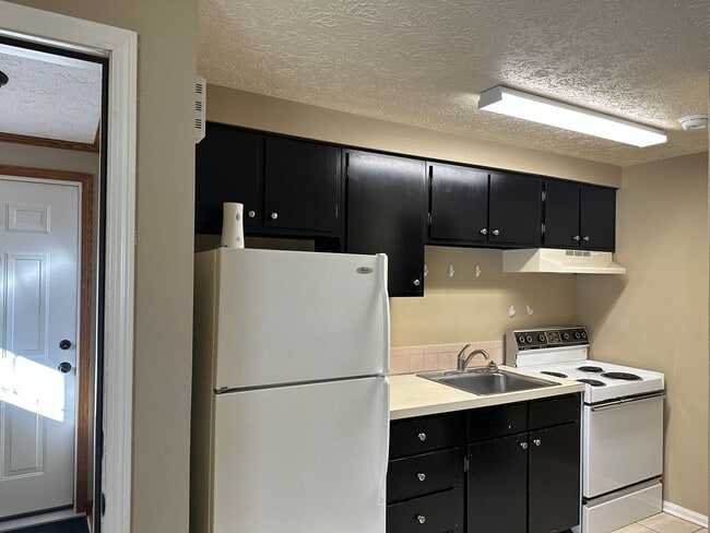 Photo - 802 12th St NW Unit 8