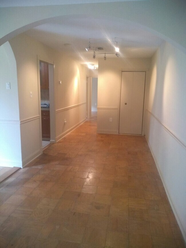 Photo - 5913 Mayflower Court, Unit T3 Unit T3