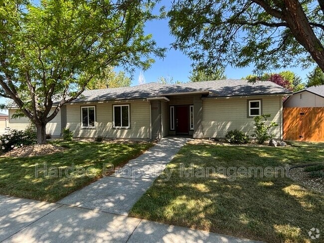 Building Photo - 2322 E Mugo St Rental