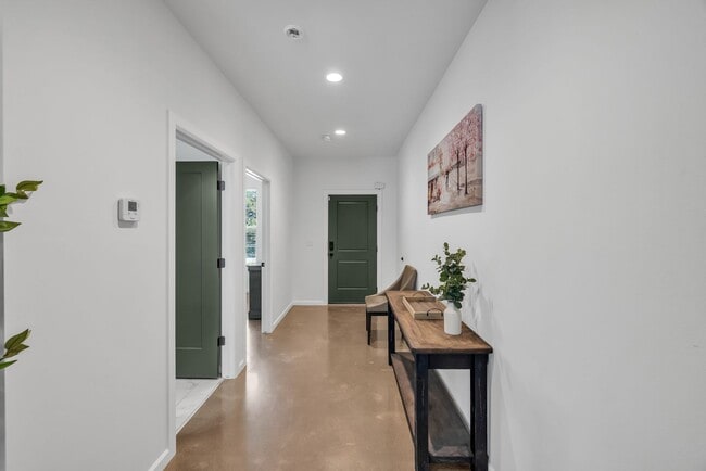 Photo - P.57 Kode Properties, LLC 1240-1242 Unit 1242