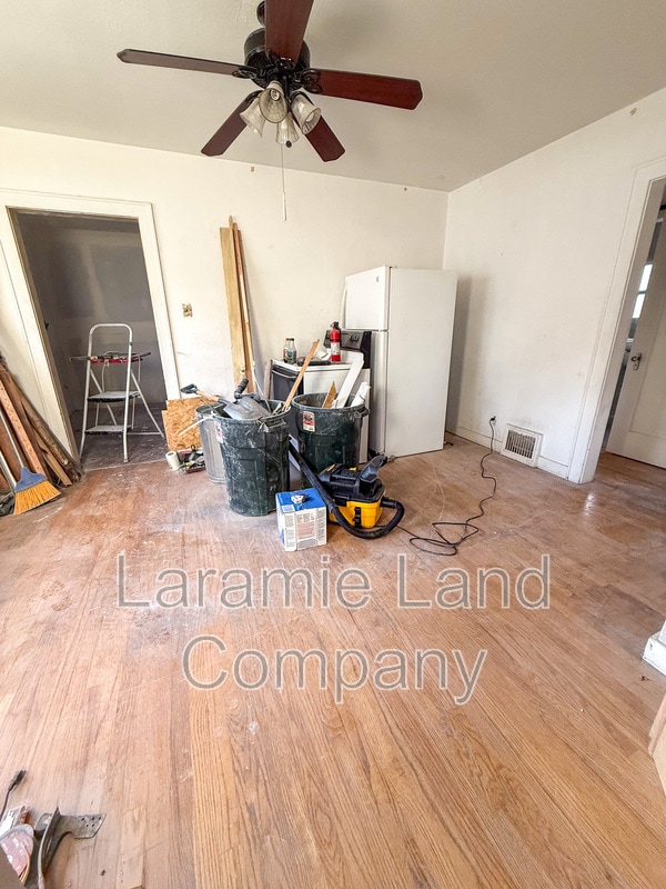 Photo - 658 N 10th St